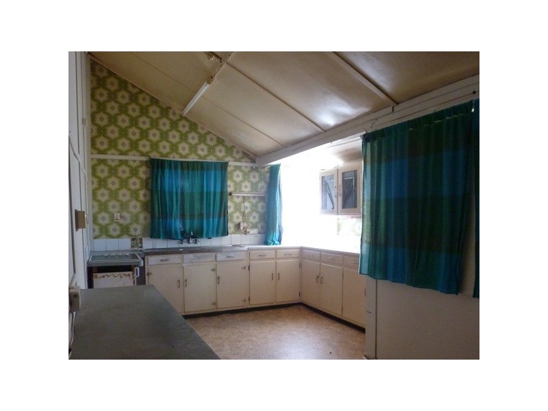 East Innisfail QLD 4860