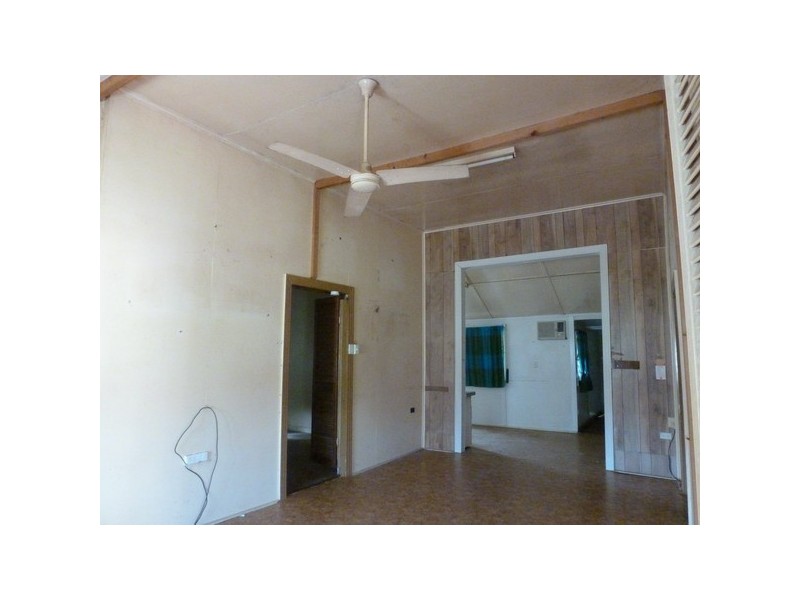 East Innisfail QLD 4860