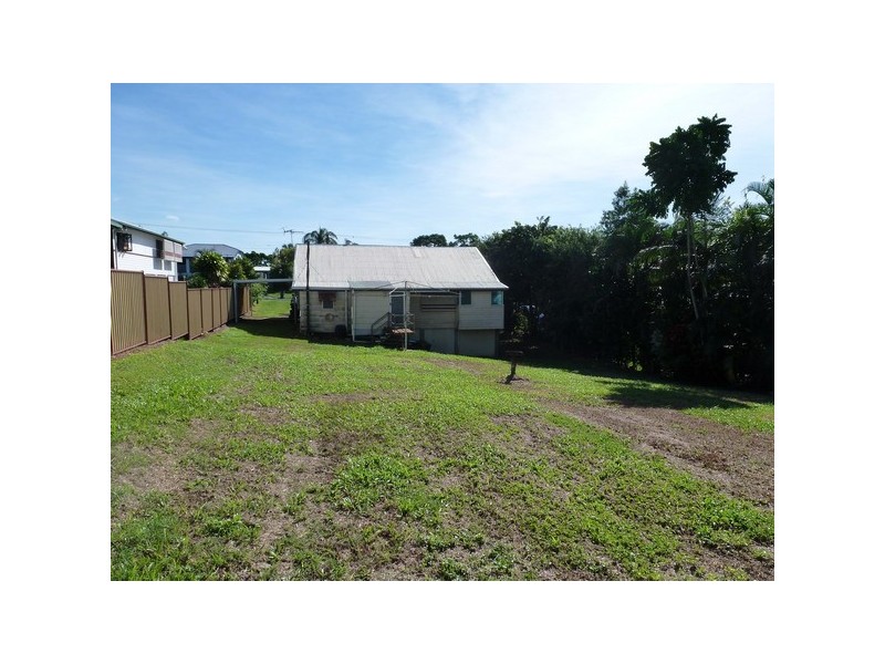 East Innisfail QLD 4860