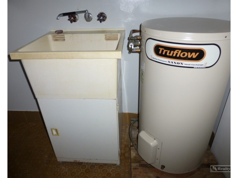 Innisfail Estate QLD 4860