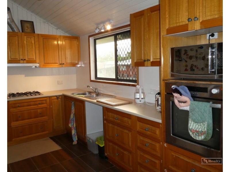 Innisfail Estate QLD 4860