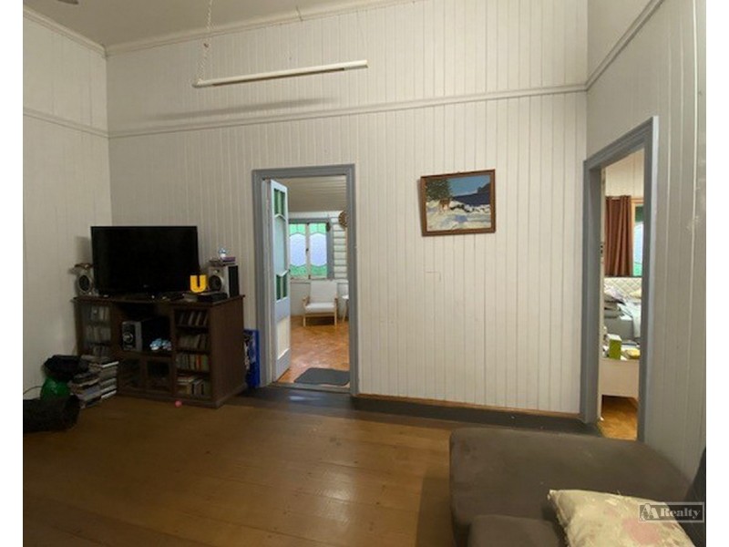 Innisfail Estate QLD 4860