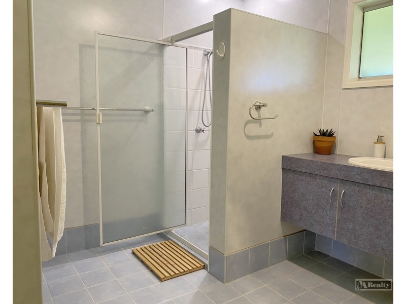 Innisfail Estate QLD 4860