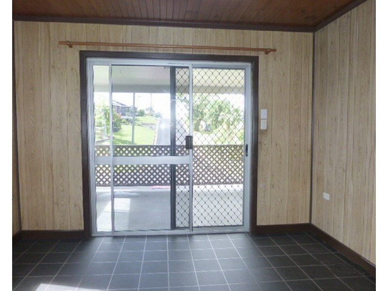 East Innisfail QLD 4860