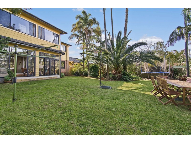 27 Cook Street, Forestville NSW 2087