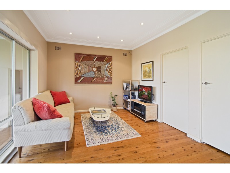 27 Cook Street, Forestville NSW 2087