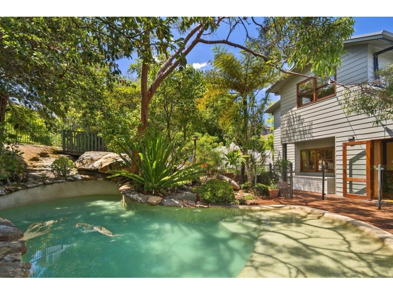 10 Glentrees Avenue, Forestville NSW 2087