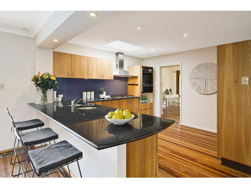 11 Comeroy Crescent, Frenchs Forest NSW 2086