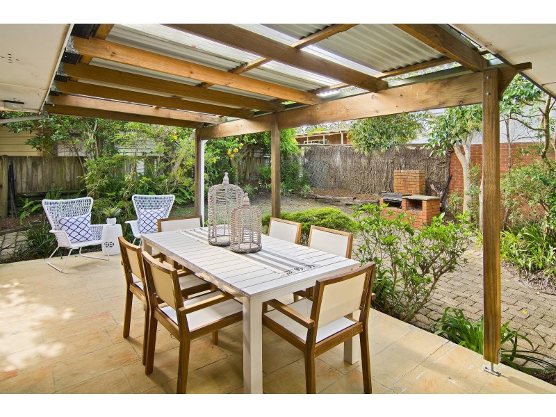 11 Comeroy Crescent, Frenchs Forest NSW 2086