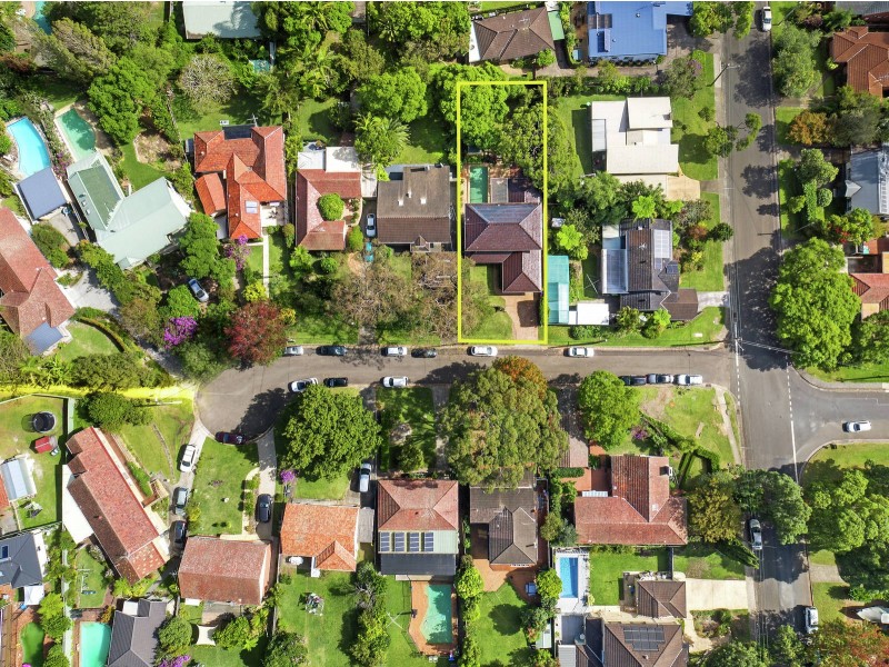 1 Ashton Avenue, Forestville NSW 2087