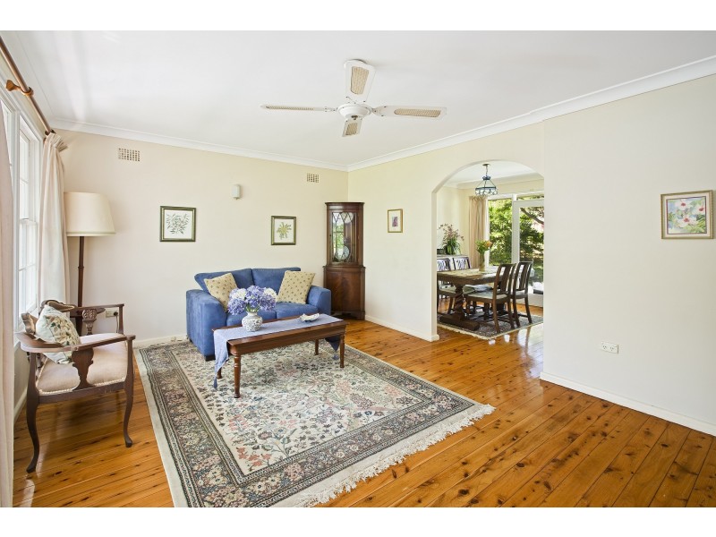 18 Hakea Avenue, Frenchs Forest NSW 2086