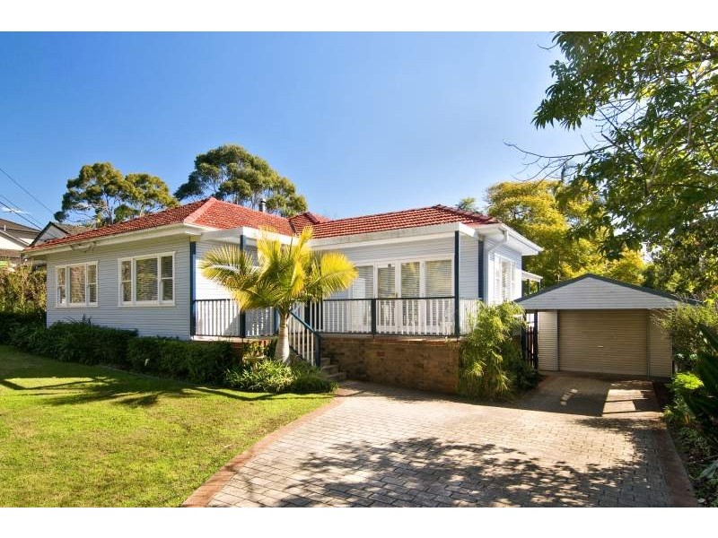 15 Alkoomie Avenue, Forestville NSW 2087