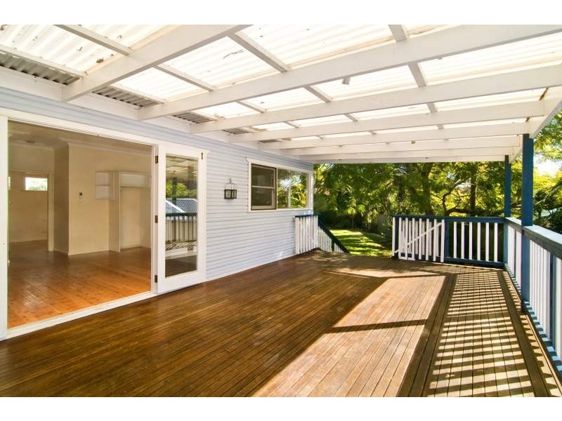 15 Alkoomie Avenue, Forestville NSW 2087