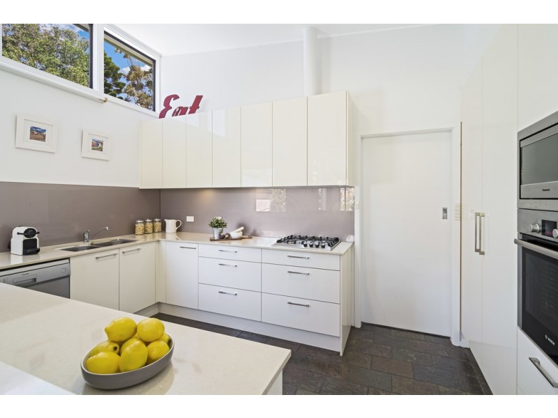 15 Bentley Avenue, Forestville NSW 2087