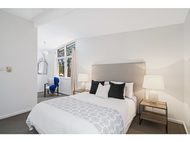 15 Bentley Avenue, Forestville NSW 2087