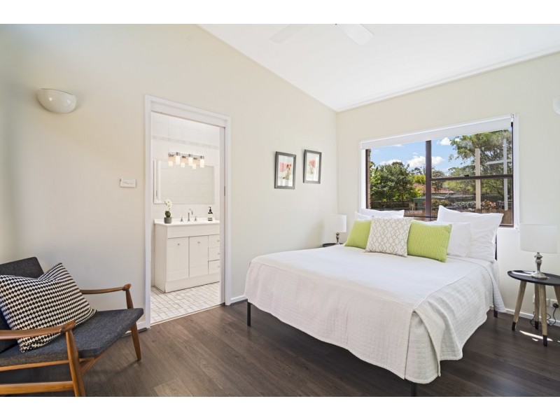 15 Bentley Avenue, Forestville NSW 2087