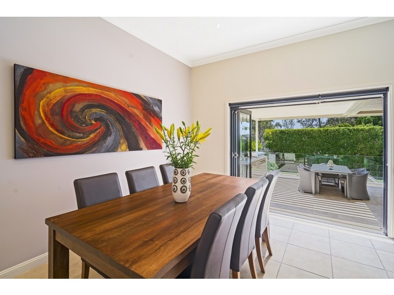 16 Carlow Crescent, Killarney Heights NSW 2087