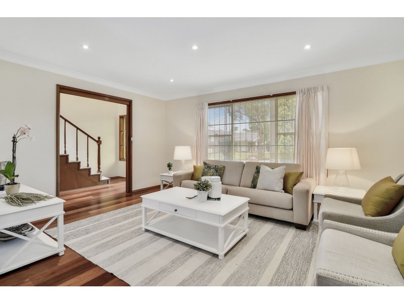 12 Glengariff Avenue, Killarney Heights NSW 2087