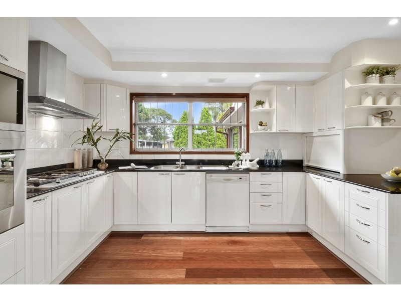 12 Glengariff Avenue, Killarney Heights NSW 2087