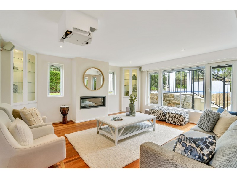 99 Sir Thomas Mitchell Drive, Davidson NSW 2085