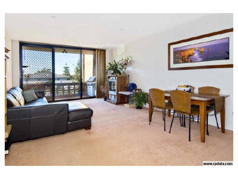 17/30-32 Kooloora Avenue, Freshwater NSW 2096