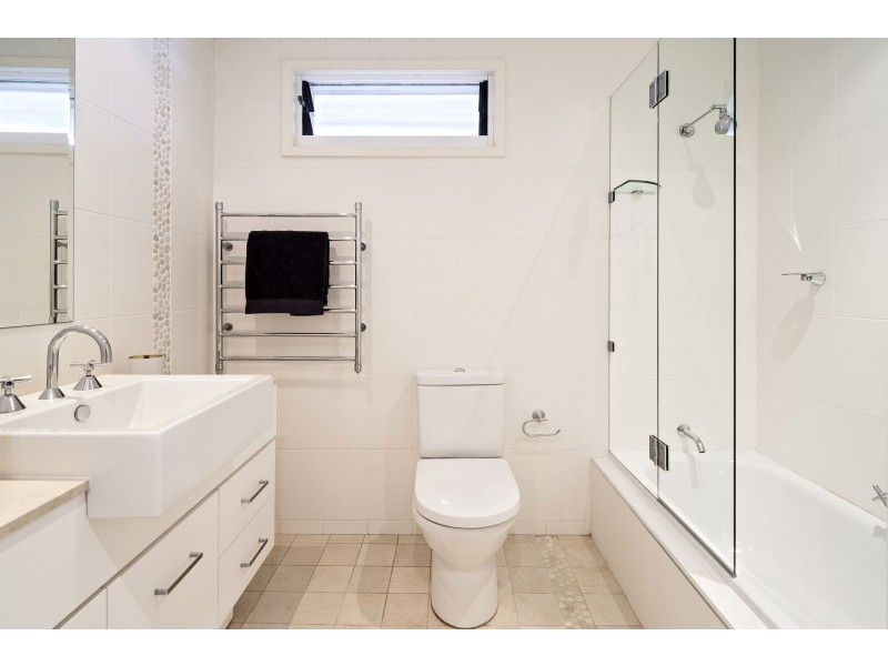 47 Roscommon Crescent, Killarney Heights NSW 2087