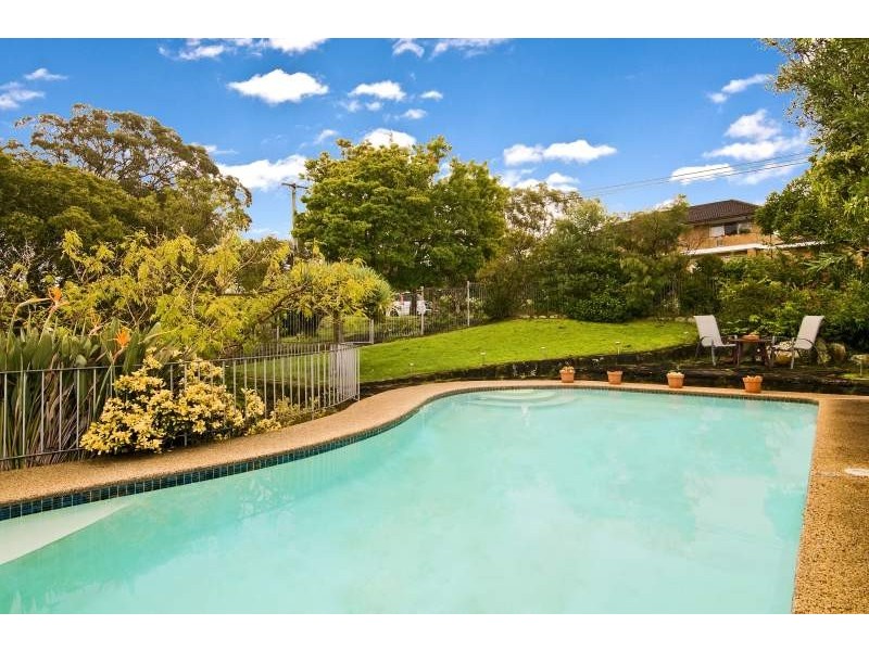 7 Roscommon Crescent, Killarney Heights NSW 2087