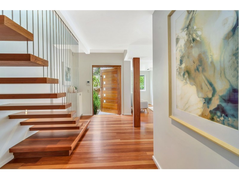 99 Sir Thomas Mitchell Drive, Davidson NSW 2085