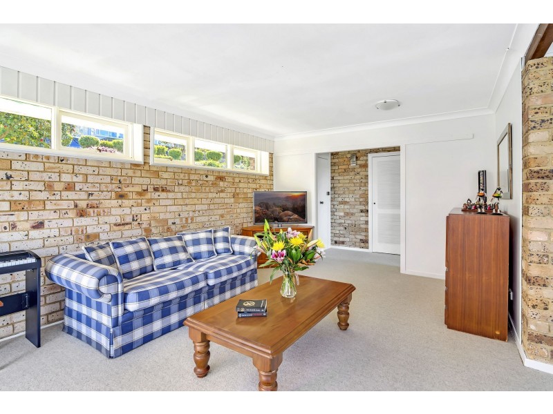 68 Londonderry Drive, Killarney Heights NSW 2087