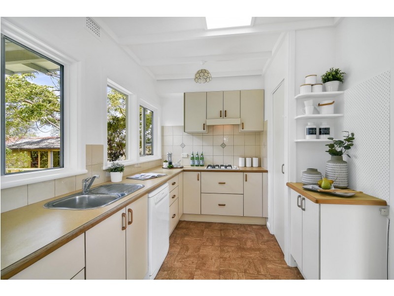 1A Coolabah Crescent, Forestville NSW 2087