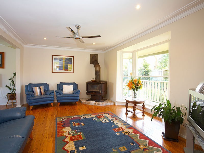 41 Windrush Avenue, Belrose NSW 2085