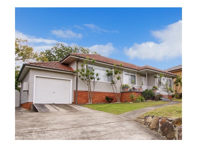 16 Cannons Parade, Forestville NSW 2087