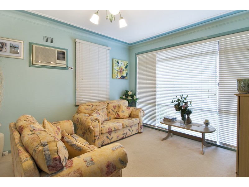 16 Cannons Parade, Forestville NSW 2087