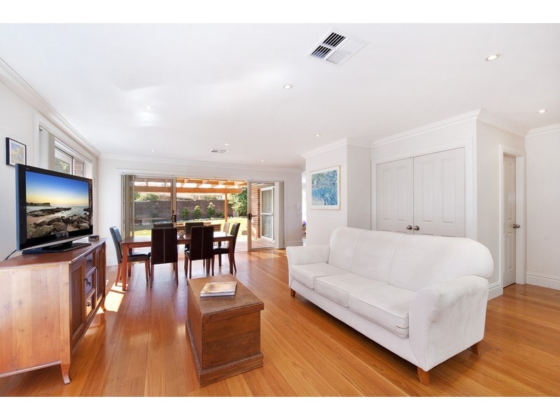 88 Cook Street, Forestville NSW 2087