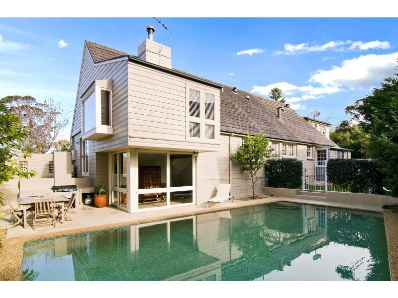 2 Strabane Avenue, Killarney Heights NSW 2087