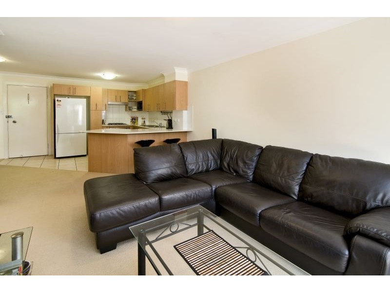 9/50-52 Old Pittwater Road, Brookvale NSW 2100