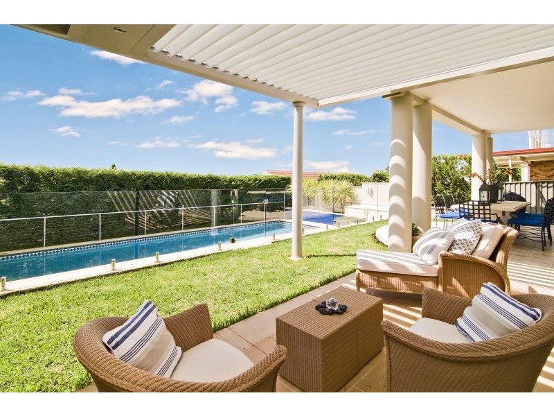 12 Valley View Road, Frenchs Forest NSW 2086