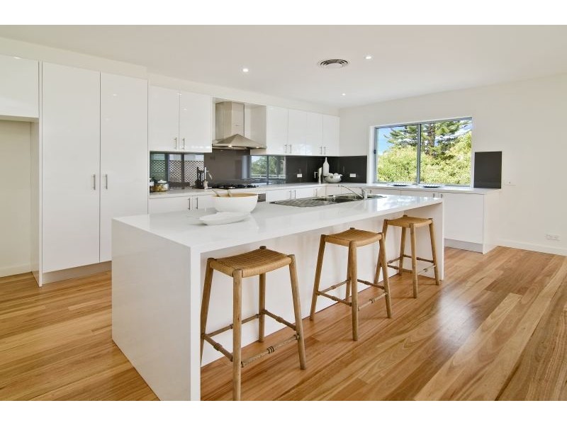 15 Arthur Street, Forestville NSW 2087