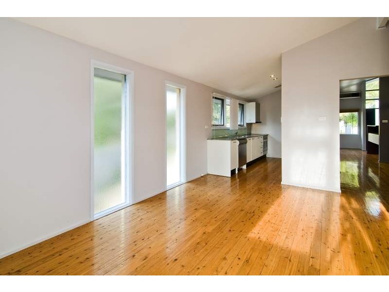 9 Saford Street, Forestville NSW 2087