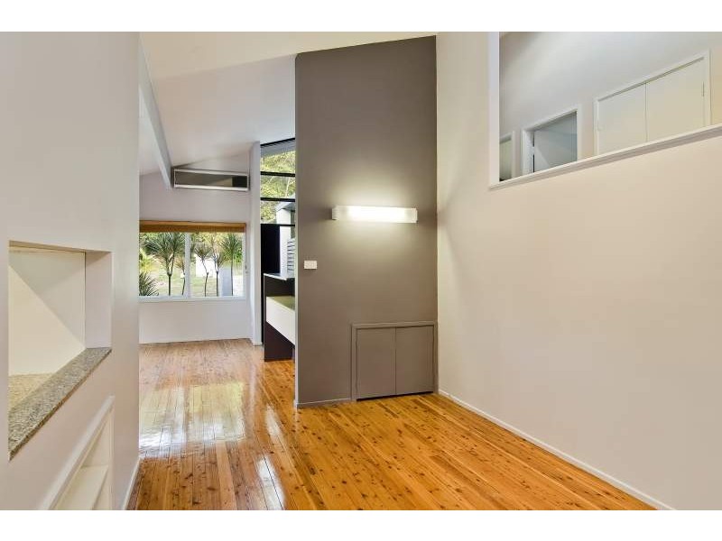 9 Saford Street, Forestville NSW 2087