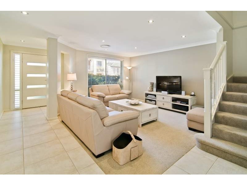 6 William Lord Place, Belrose NSW 2085