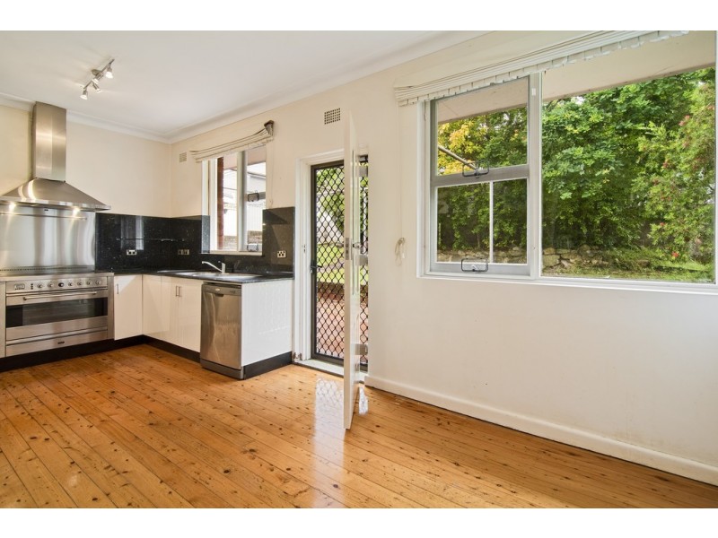 803 Warringah Road, Forestville NSW 2087