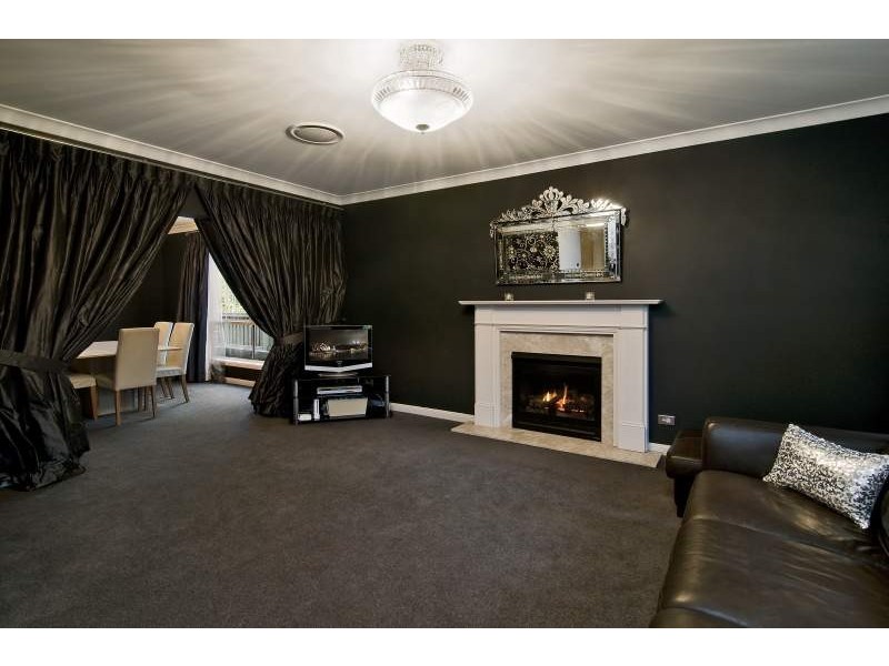 35 Careebong Road, Frenchs Forest NSW 2086