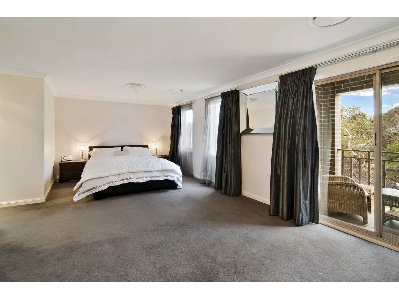 35 Careebong Road, Frenchs Forest NSW 2086