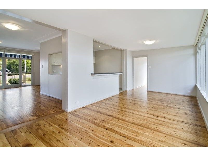 72 Prince Charles Road, Frenchs Forest NSW 2086