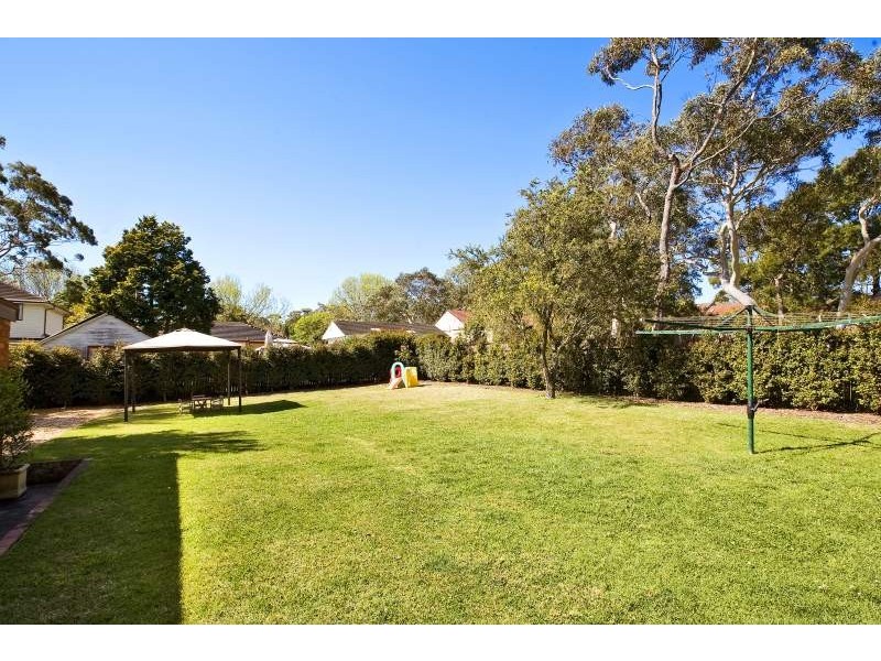 10 Epacris Avenue, Forestville NSW 2087