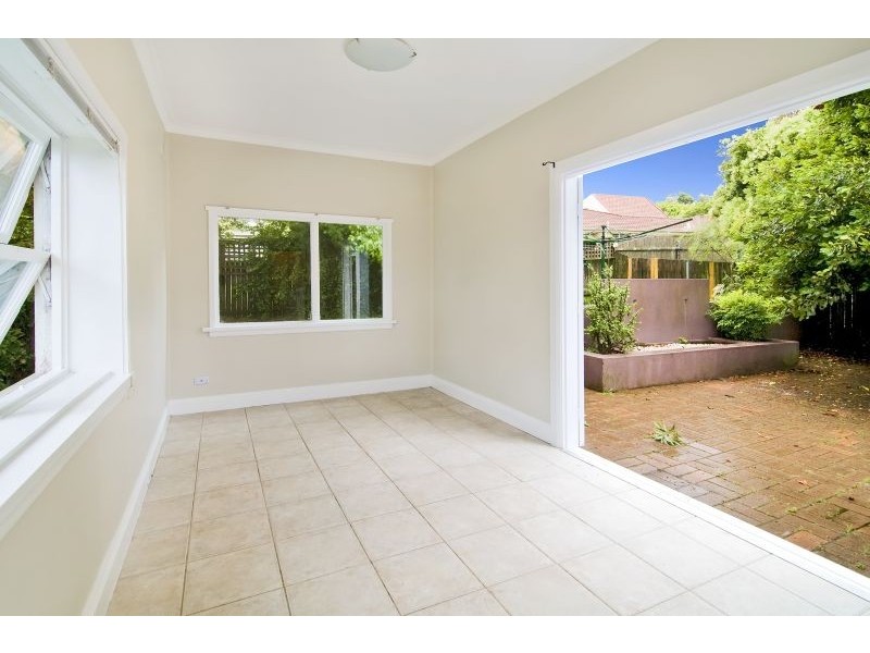 10 Chalmers Avenue, Beacon Hill NSW 2100