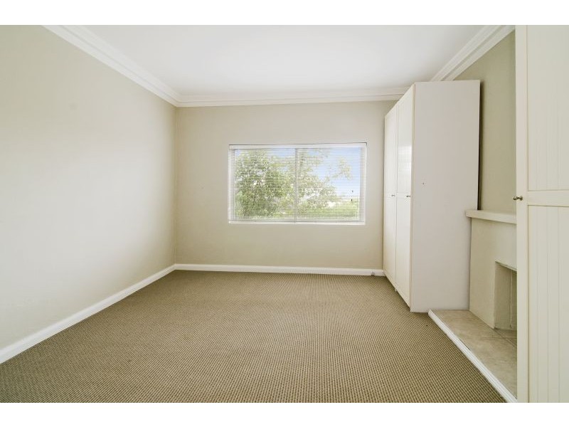 10 Chalmers Avenue, Beacon Hill NSW 2100