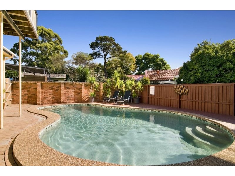 562 Warringah Road, Forestville NSW 2087