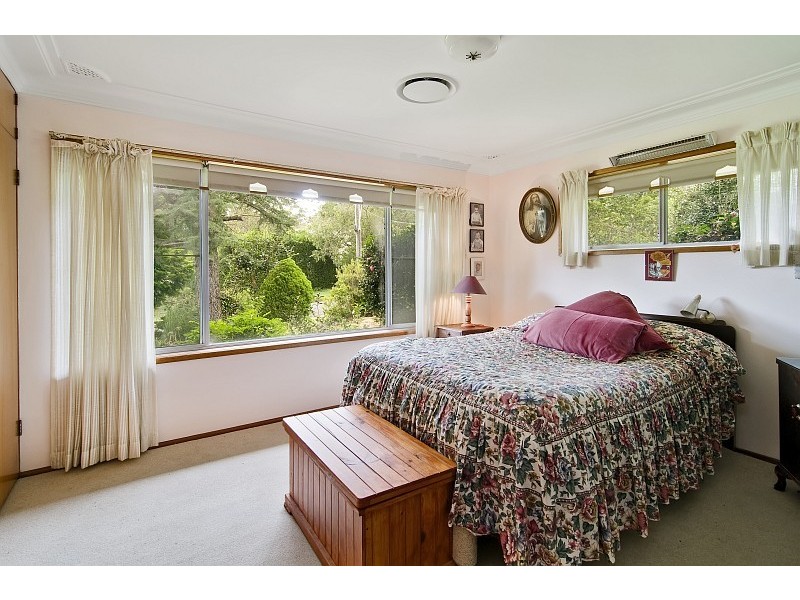 1 Yeats Avenue, Killarney Heights NSW 2087